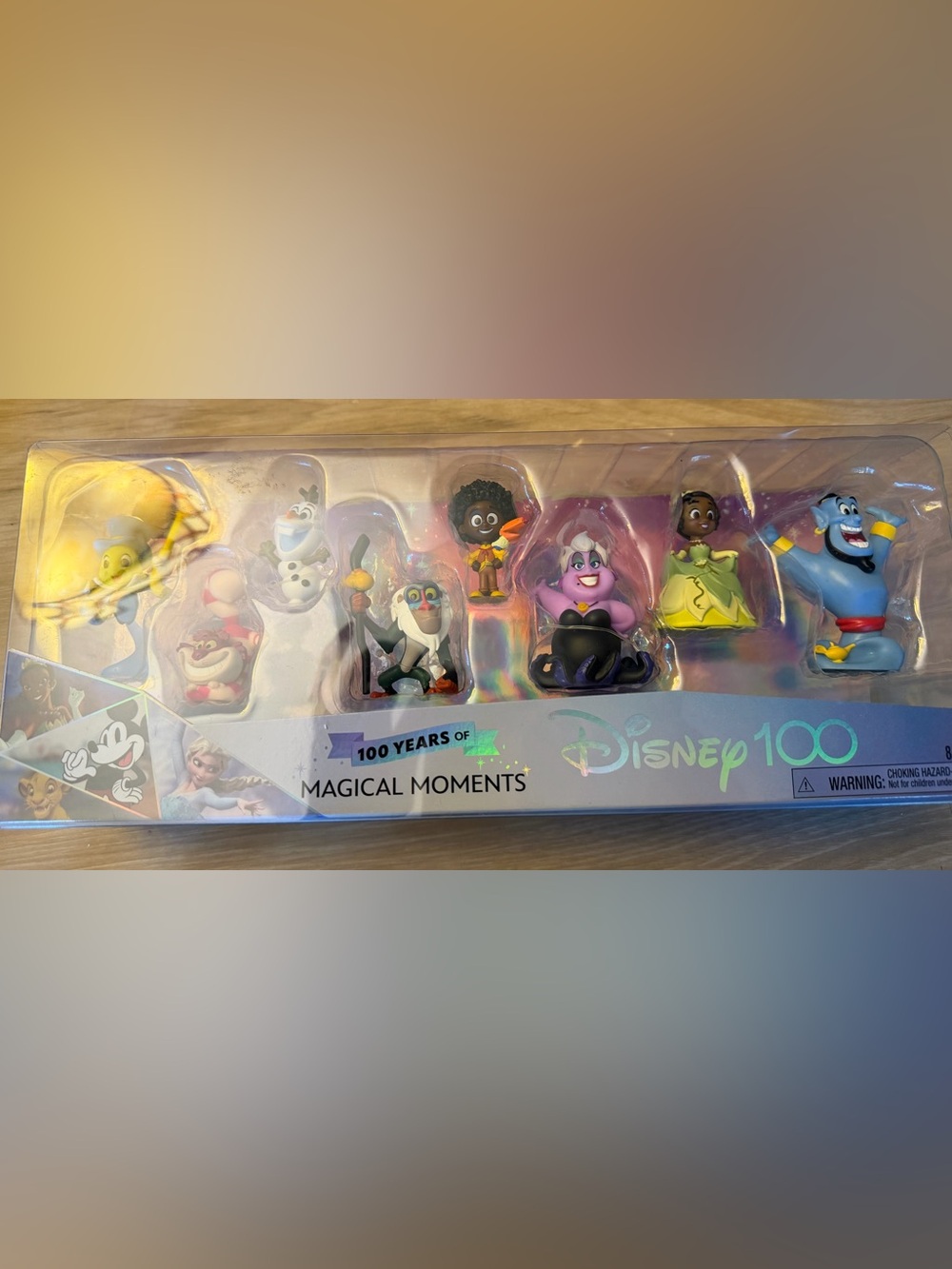 Disney magical moments Figurine Play-set! New in package!